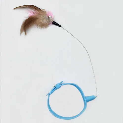 Interactive Feather - Playful & Engaging Feather for Your Cat!